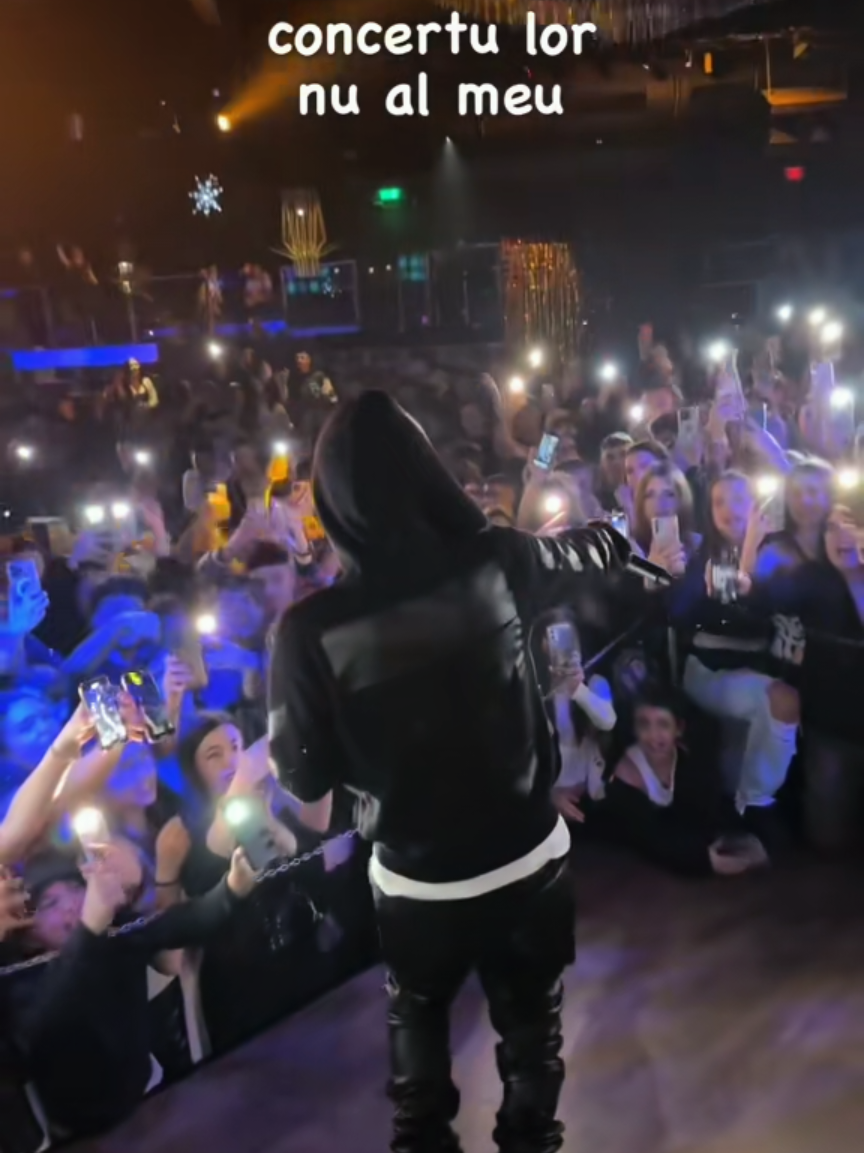 @𝙨𝙪𝙥𝙧𝙚𝙢𝙚  🇨🇦  😈