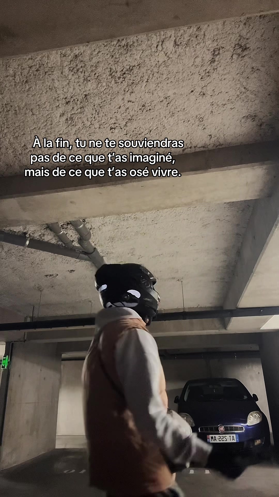 @𝗟&rsquo;𝗵𝗼𝗺𝗺𝗲 𝗺𝗮𝘀𝗾𝘂𝗲́