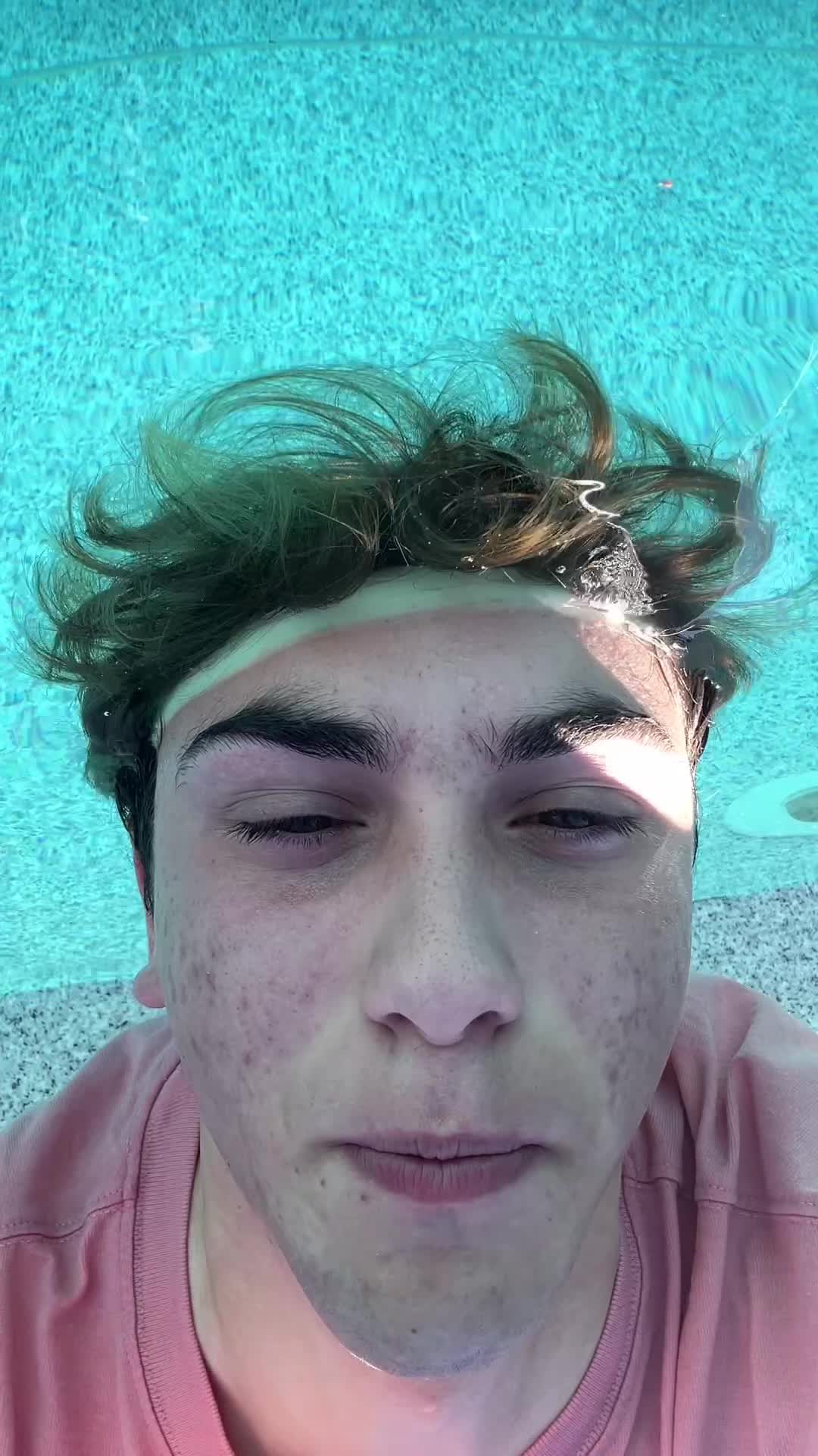 @FamilyTube
