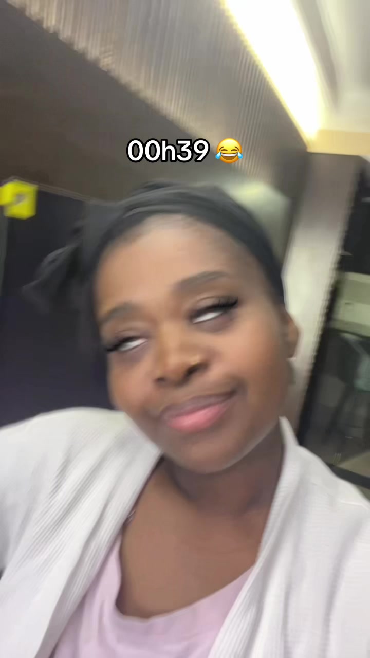 @Charismatik bby 🇨🇩