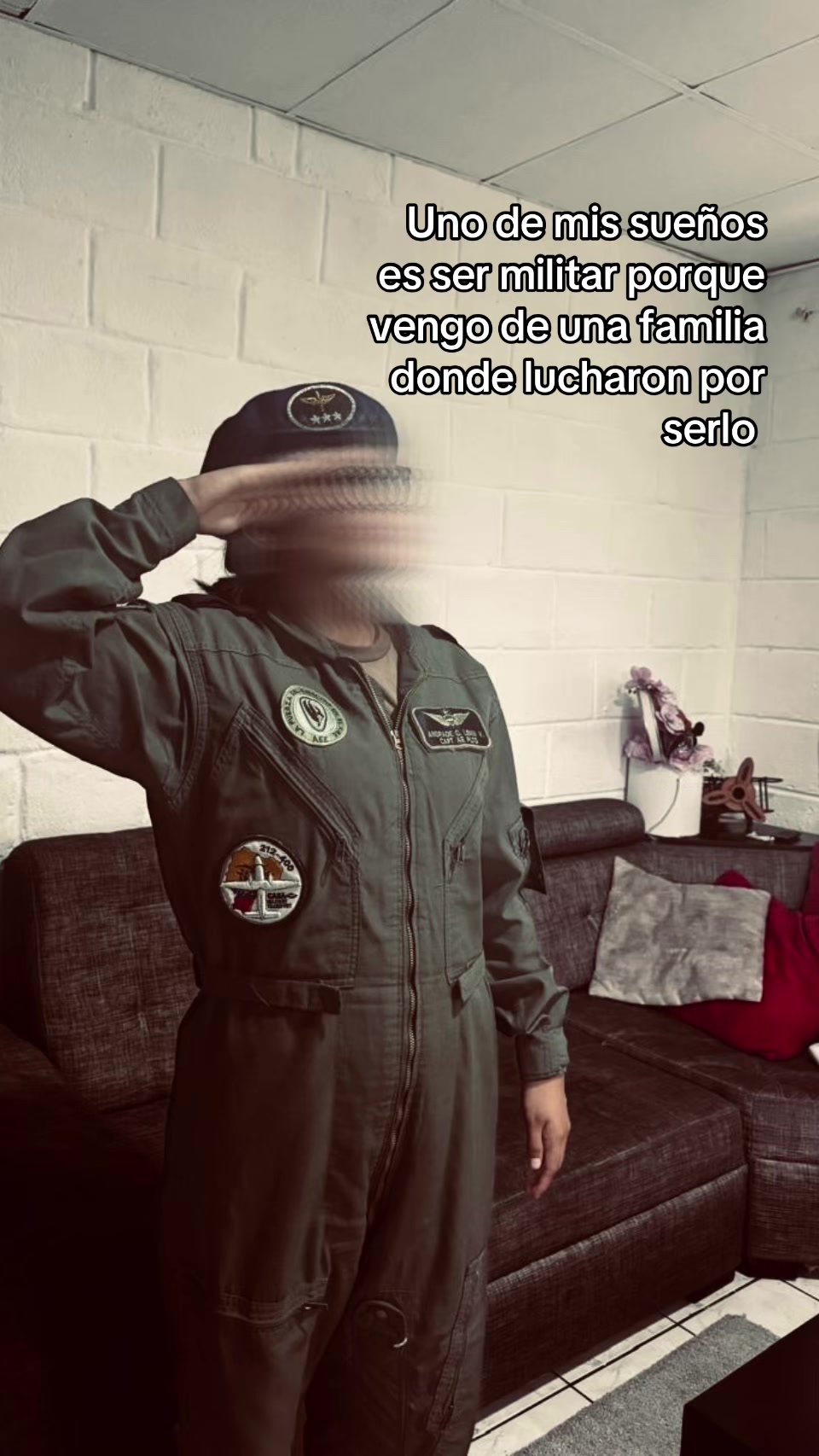 @👻