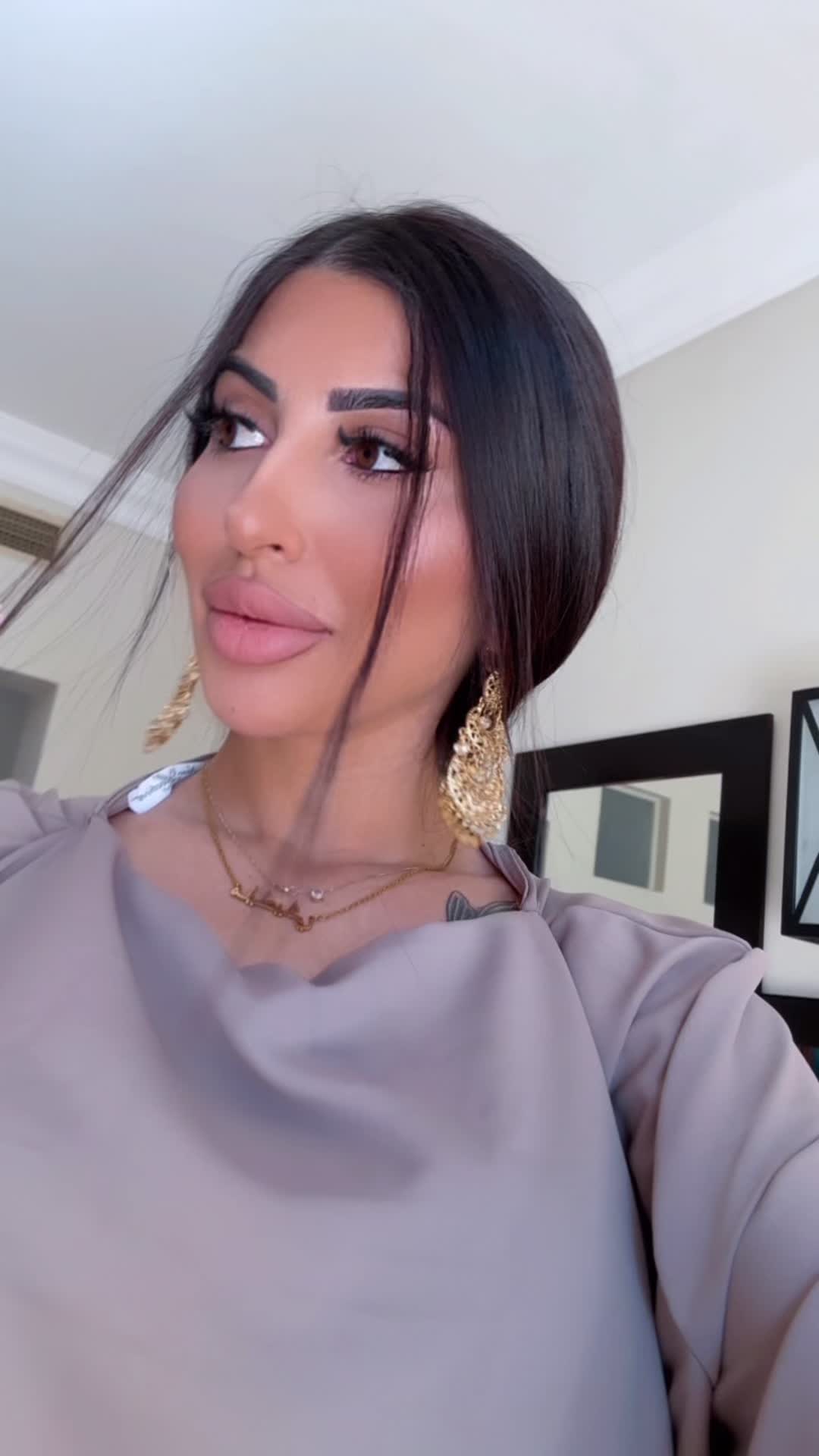 @𝓕𝓵𝓸𝓻𝓲'𝓼