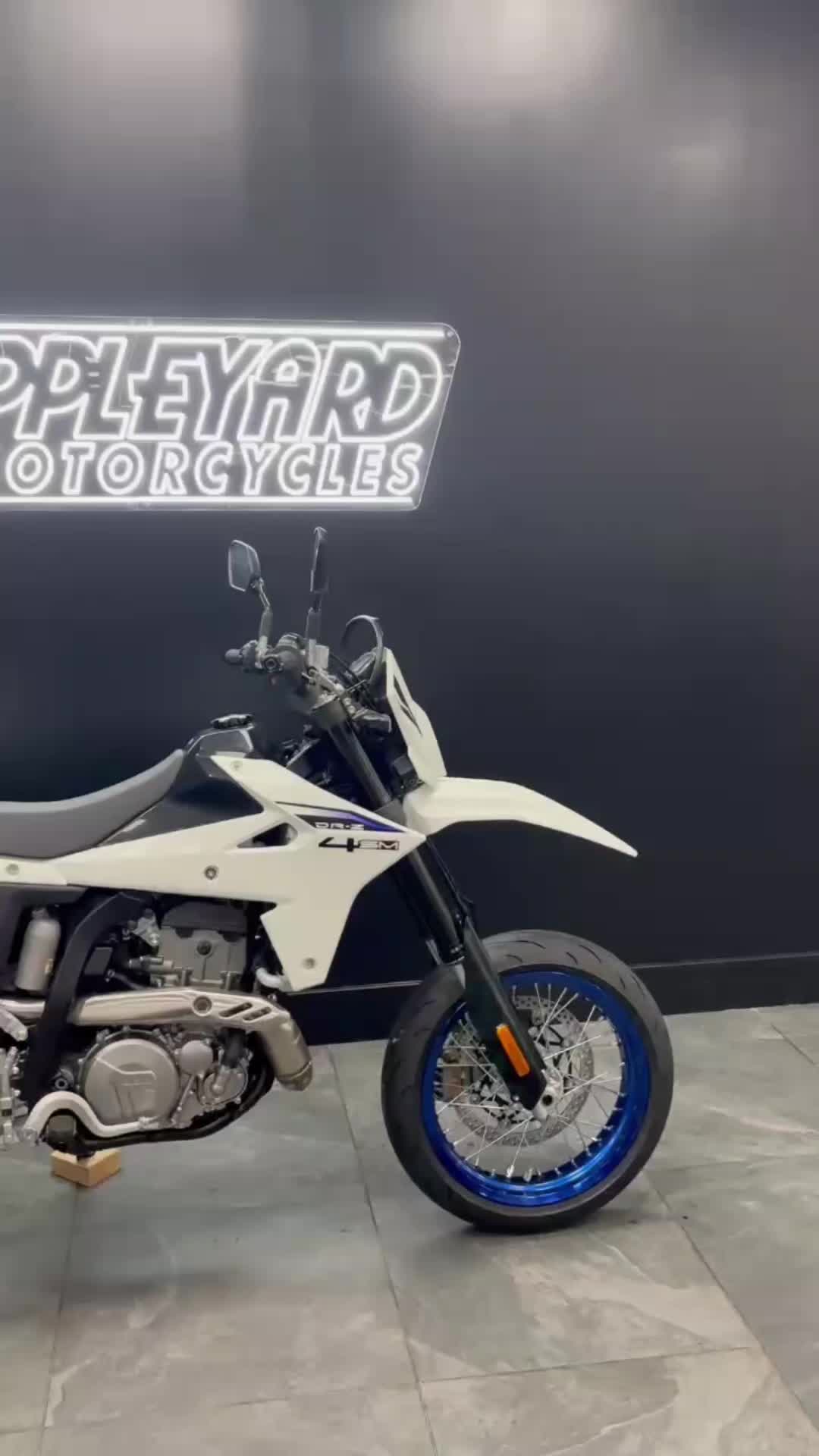 @AppleyardMotorcycles