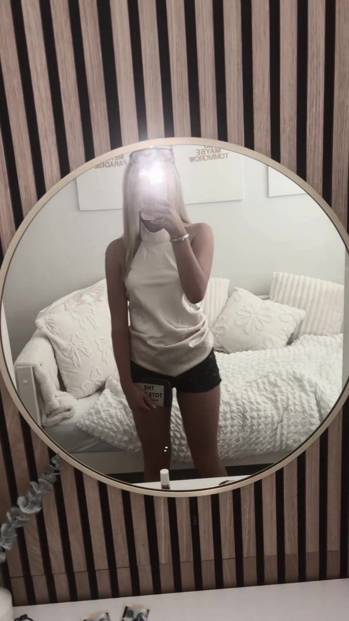 @Soph๐