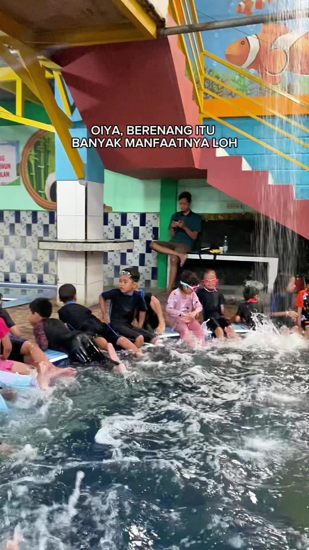 @Kolam Renang "SURYA BAGUS”