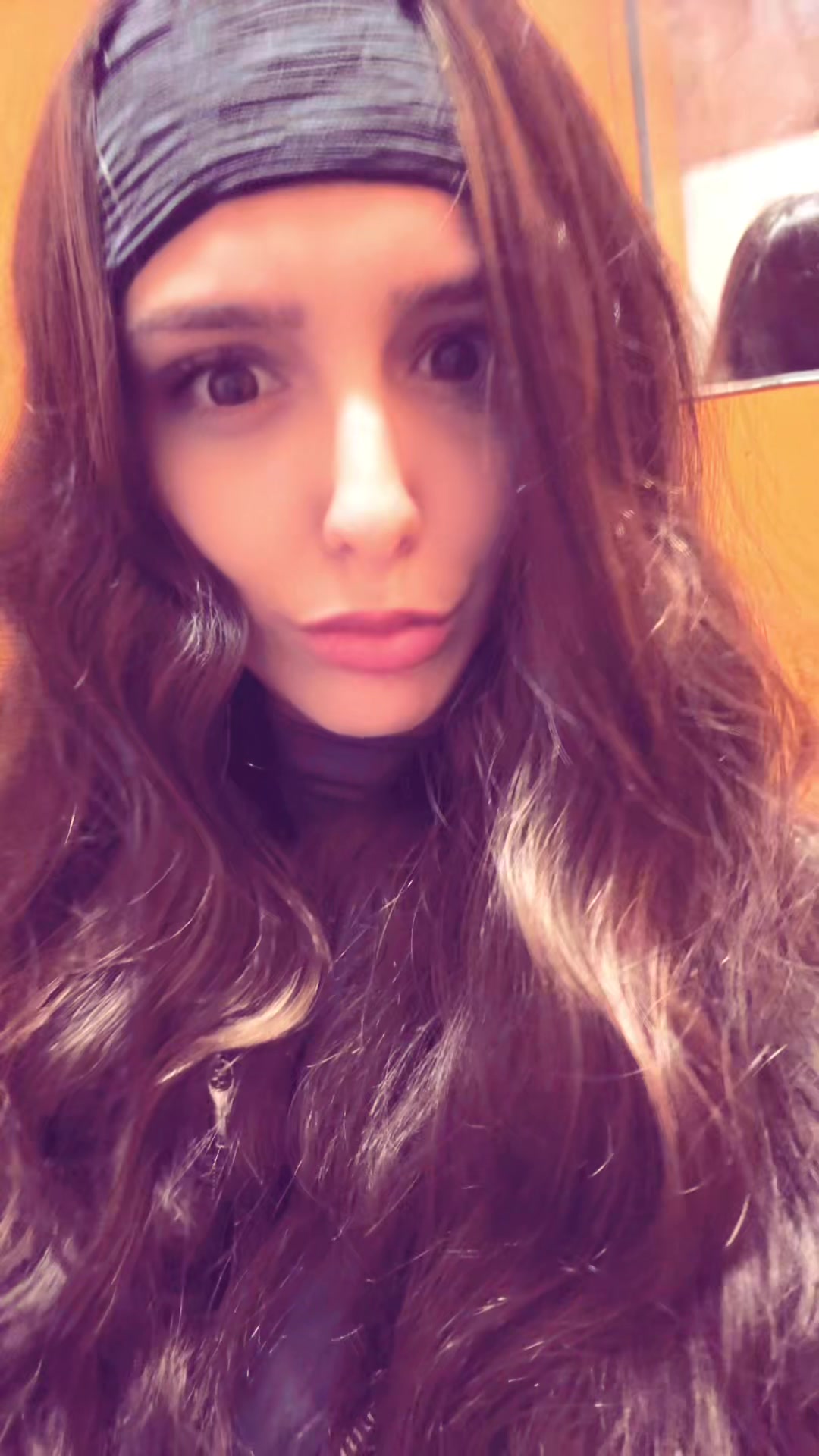 @Gabriella:)