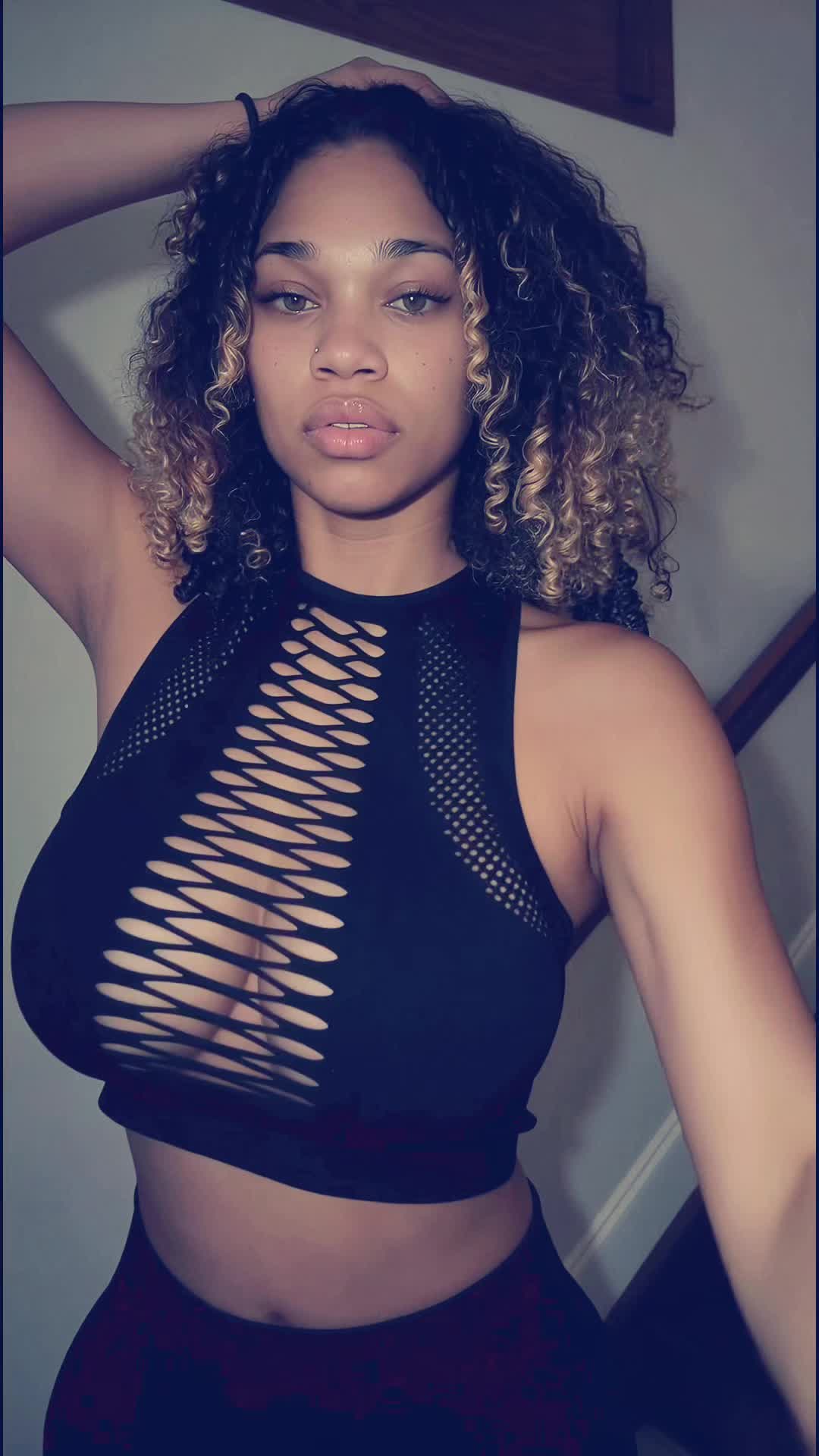 @itslaylasena