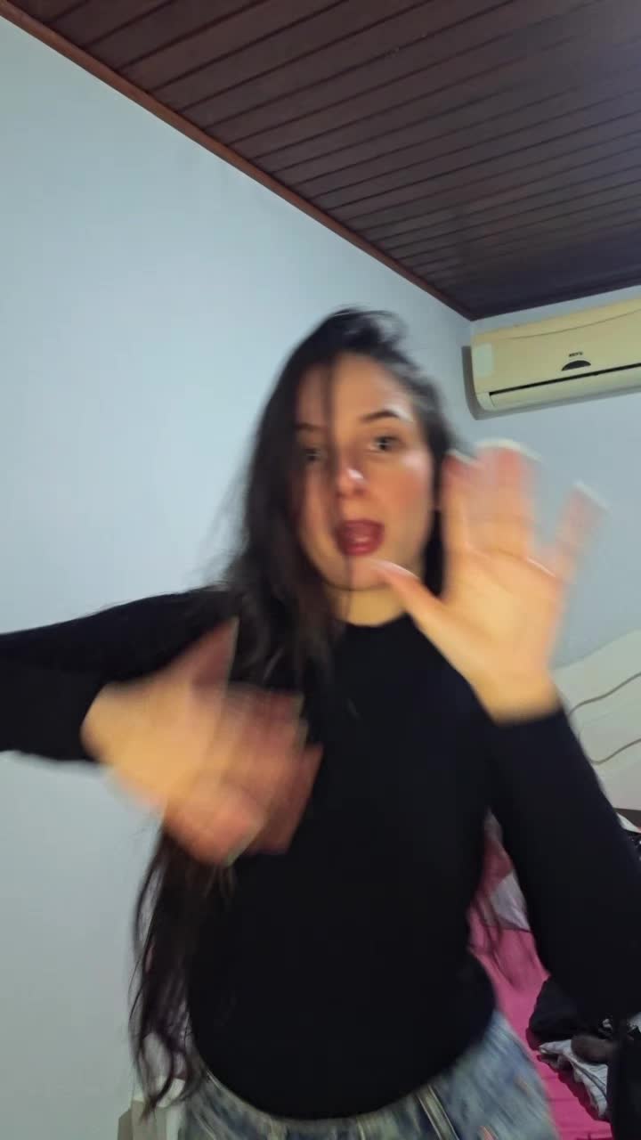 @Camila Reis