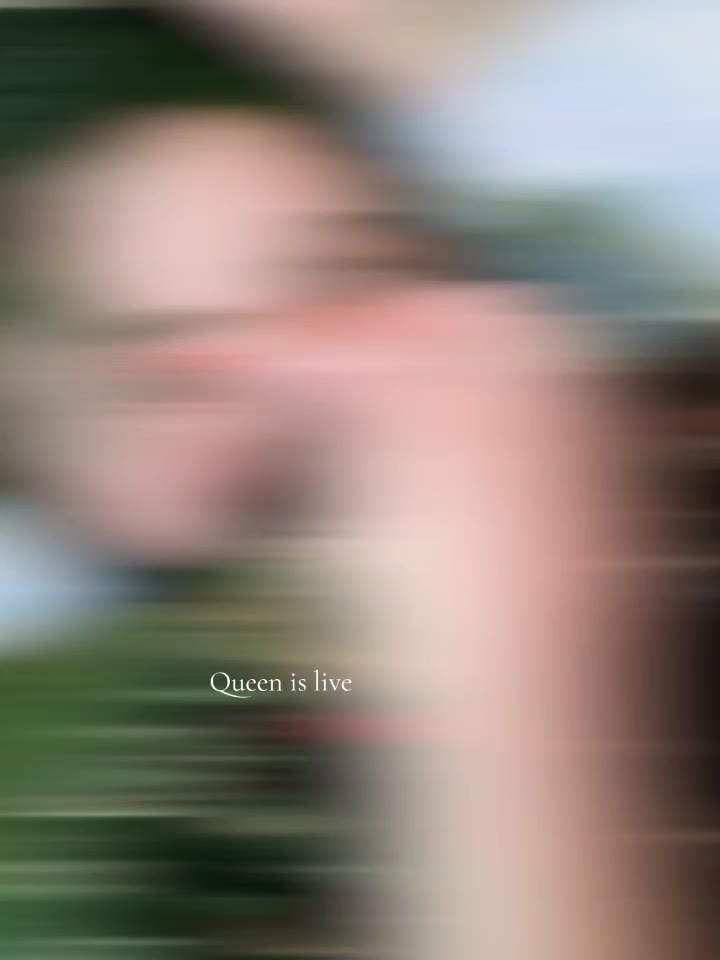 @𝐐𝐮𝐞𝐞𝐧 𝐢𝐬 𝐥𝐢𝐯𝐞~🦋