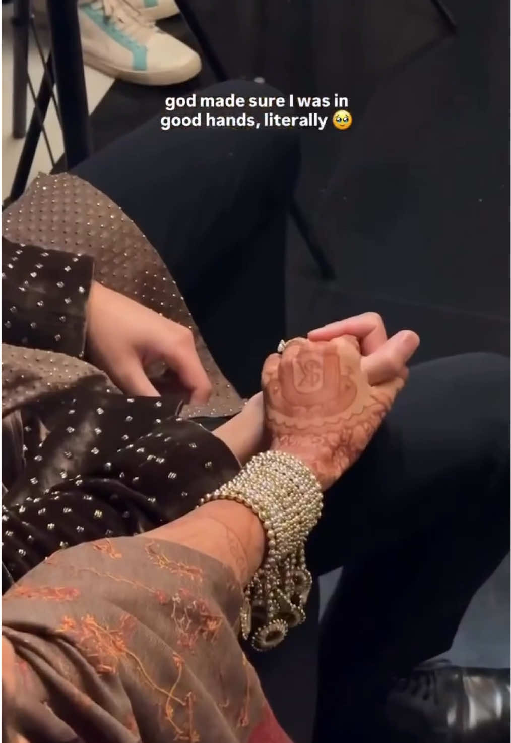 @AsianWeddingMagazine