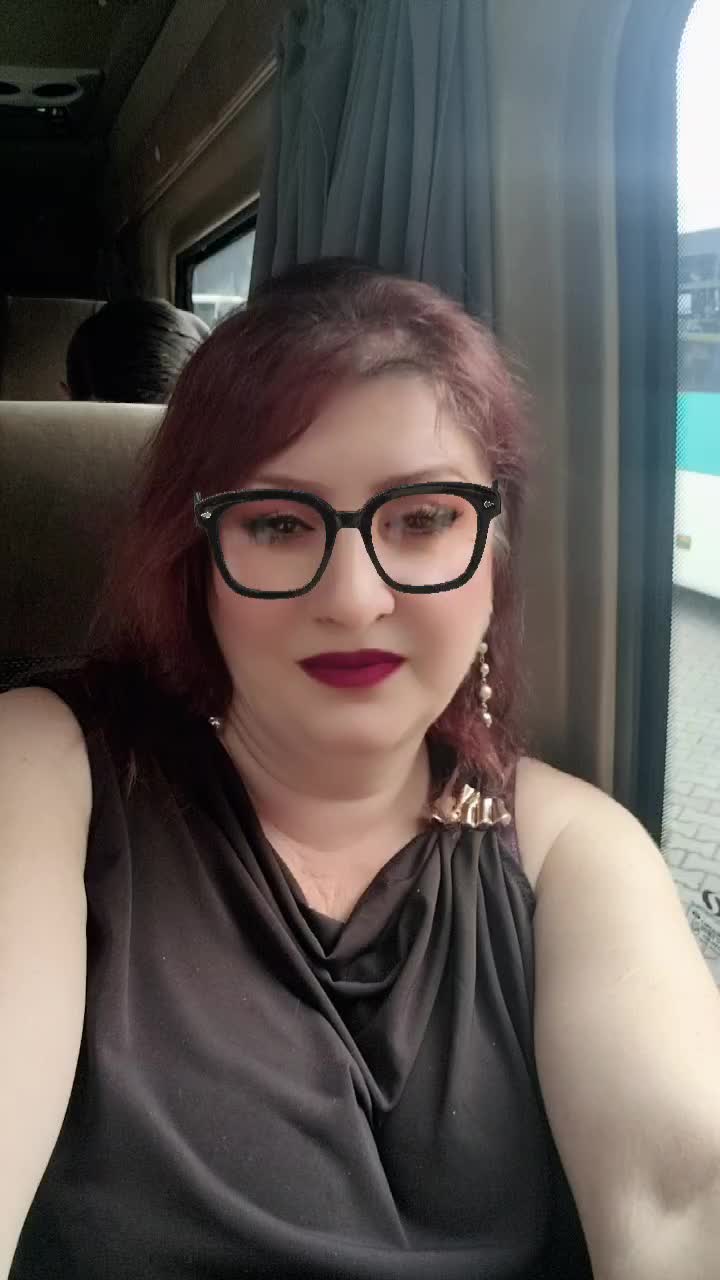 @Steluța Lăcătuş