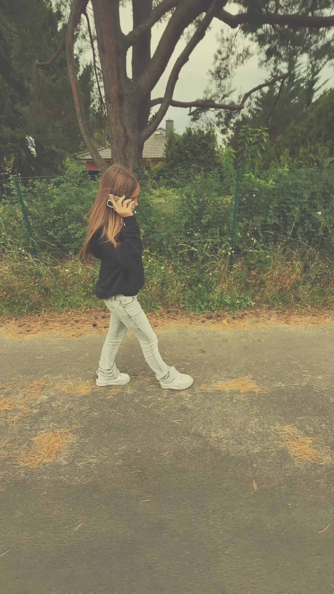 @๐๐ซ๐๐ฆ๐ข๐ฎ๐ฆ_๐๐ฆ๐ข๐ฅ๐