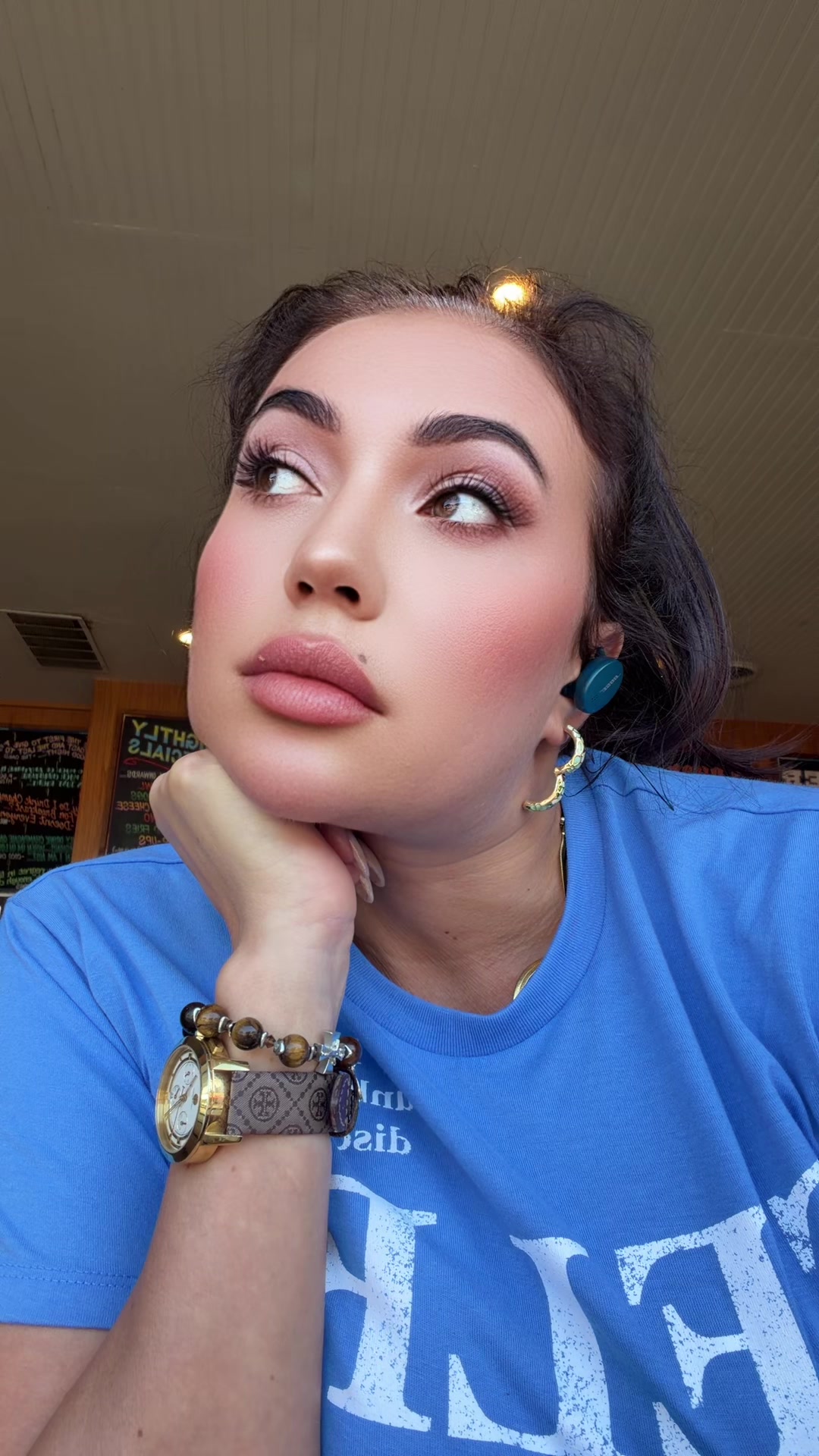 @julia Leo