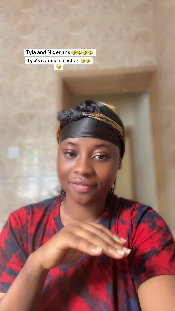 @Regiescoop the bonnet girl