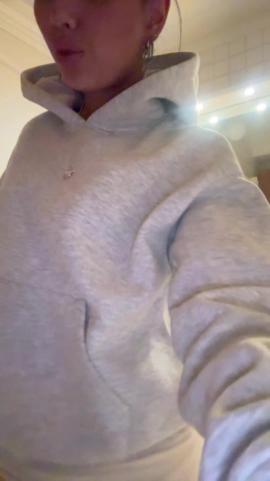 @M