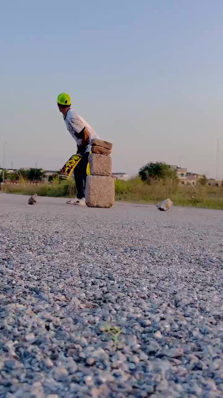 @نومی لیفٹی فخرے چٹھہ بختاور🏏