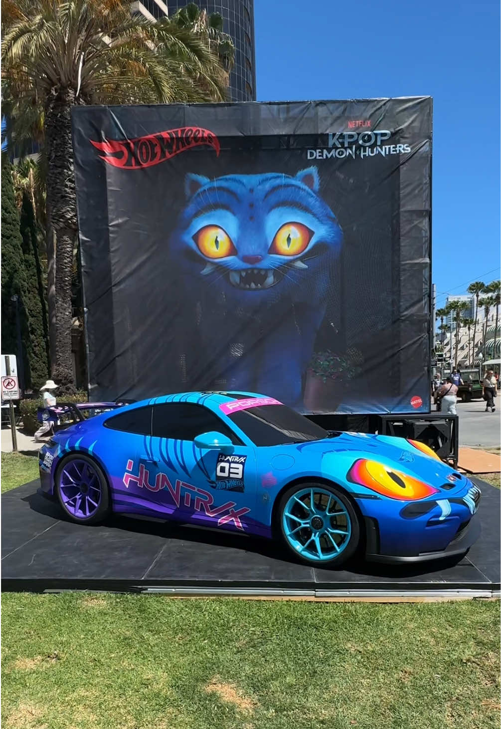 @Porsche