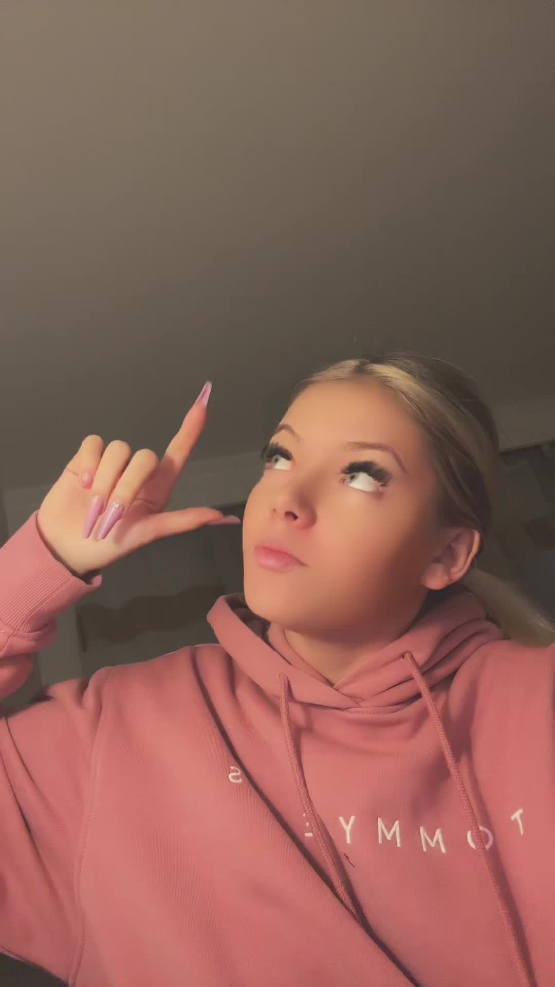 @Blondy 🍬👀