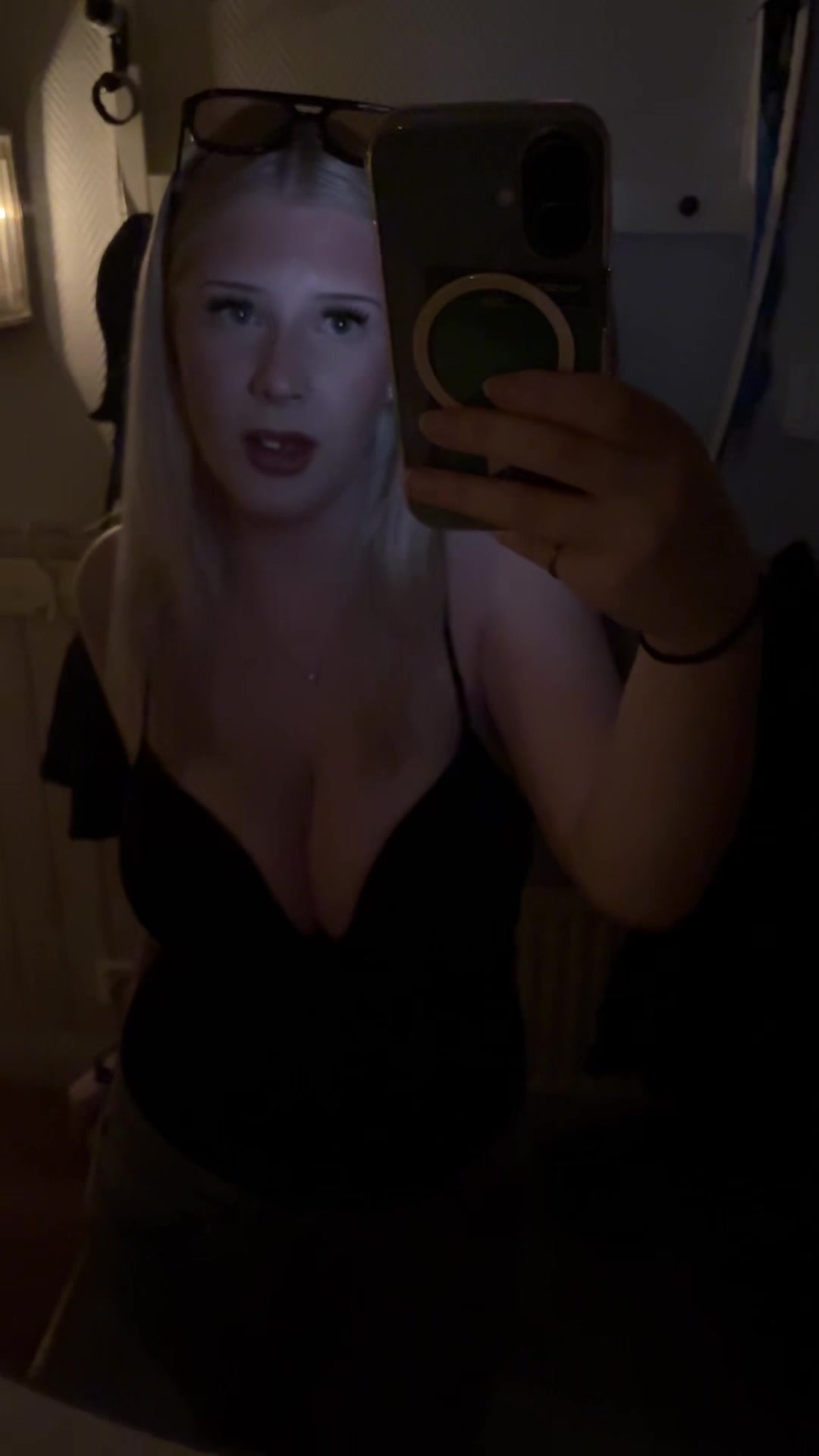 @𝓪𝓰𝓷𝓮𝓼😽