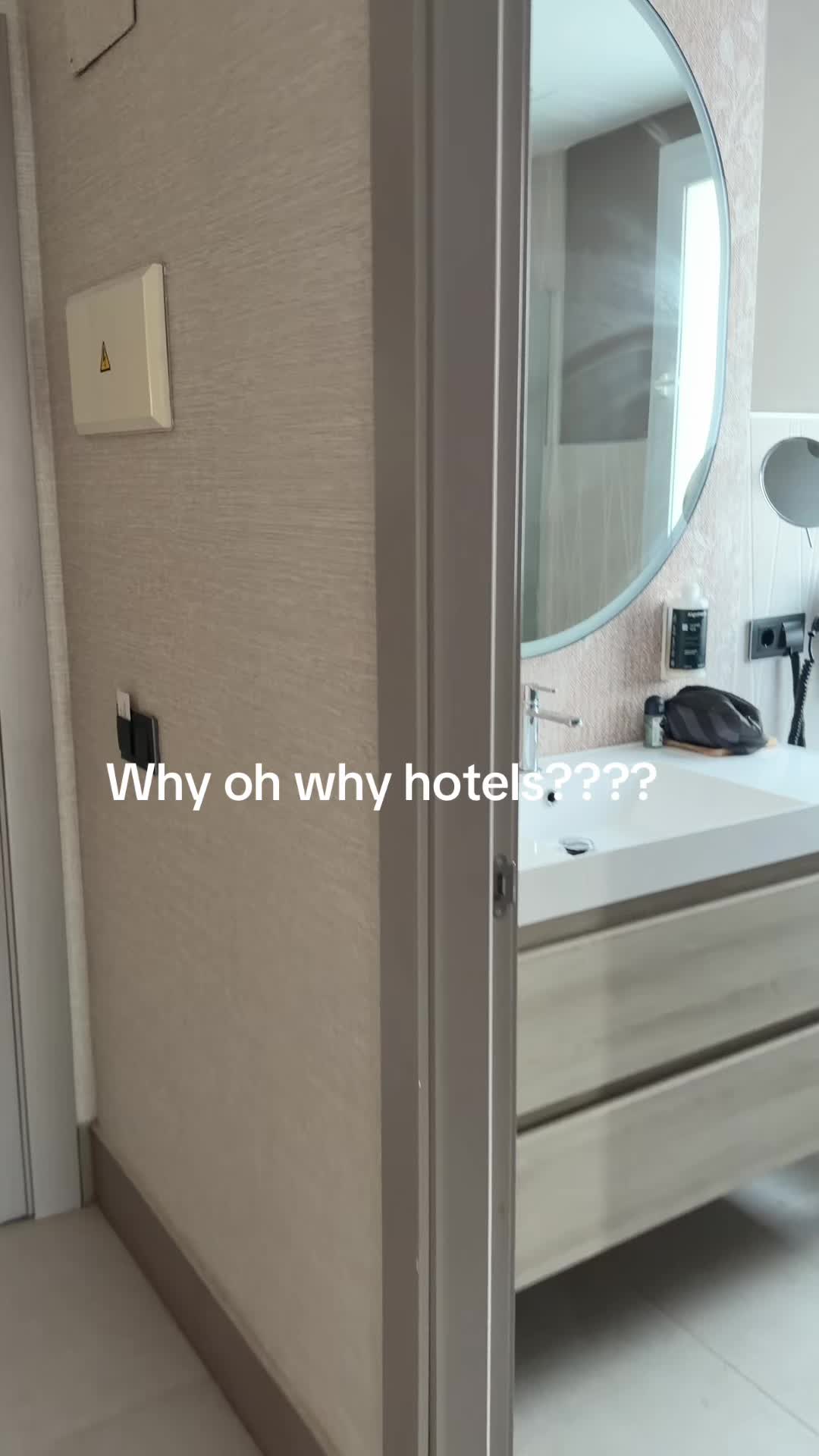 @Victorian House  Jules