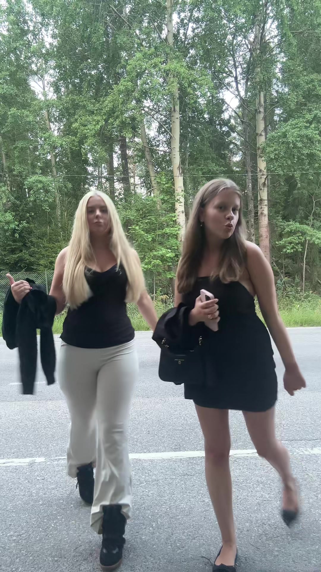 @Majsi