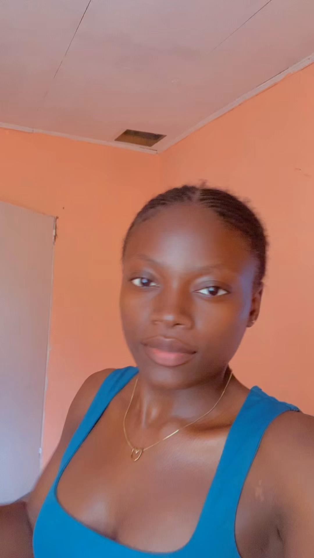 @Les d&eacute;lires de vivi 🫦🦋🇬🇦