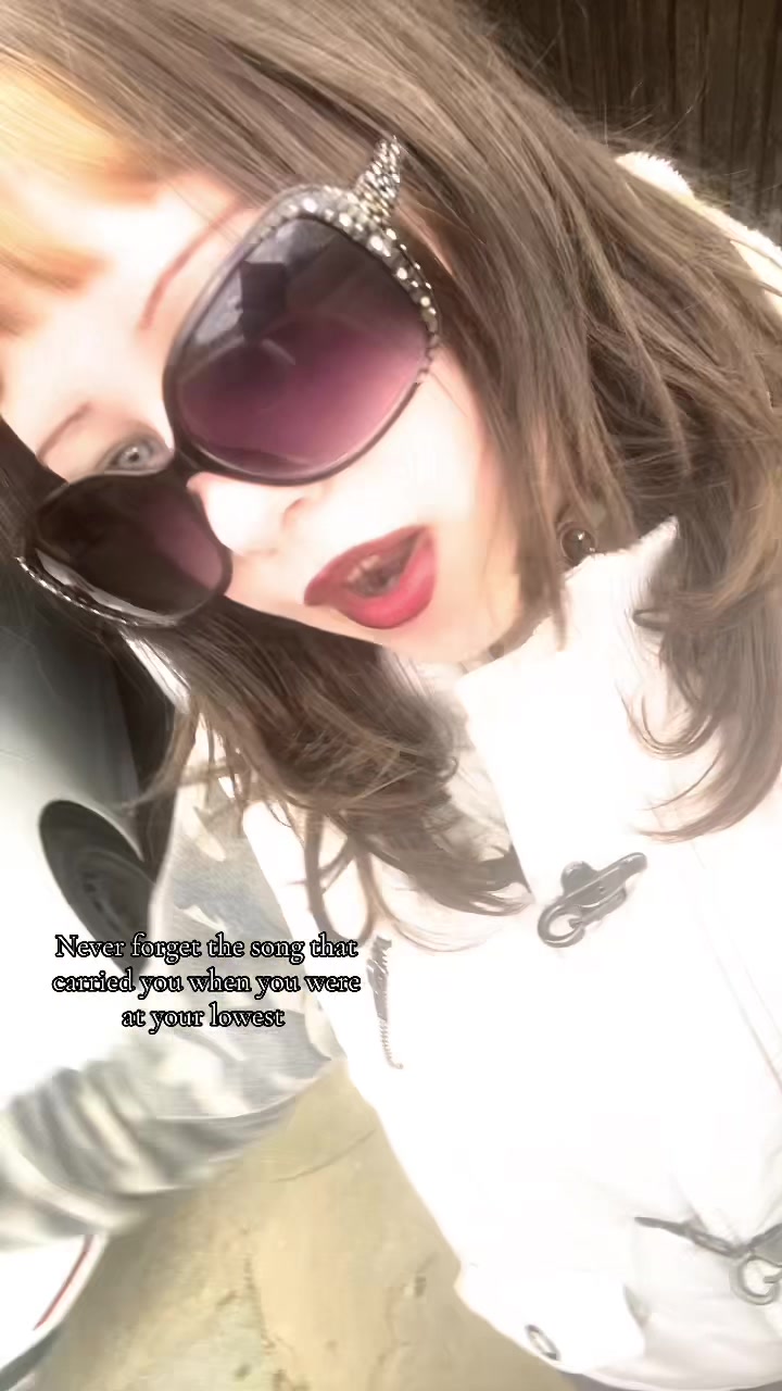 @hisoka_je_hot