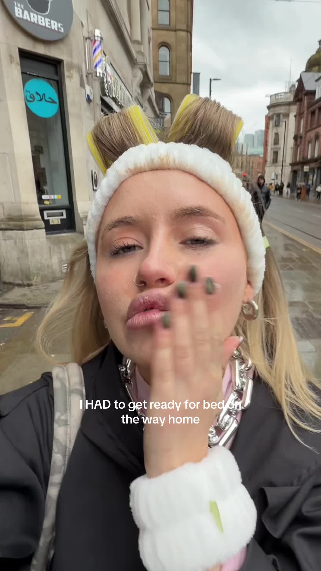 @HOPE🤍✨