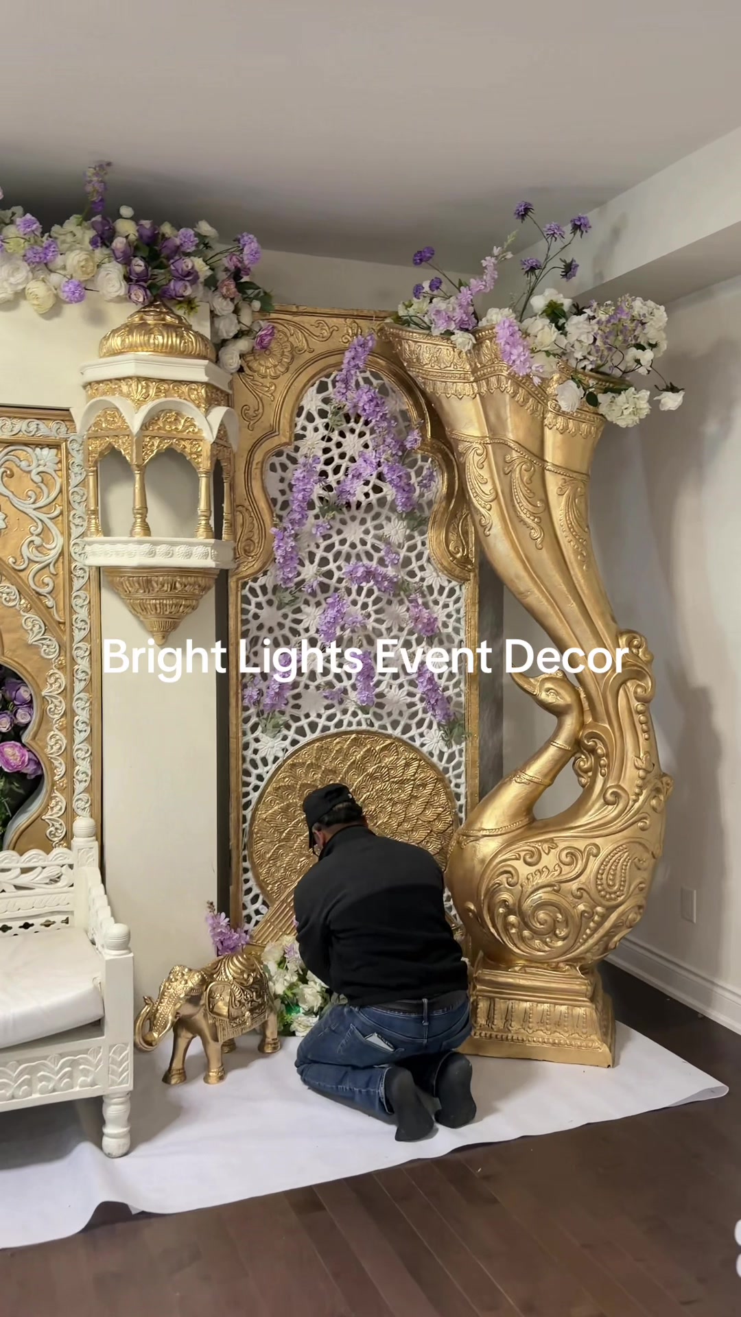 @Bright Lights Event Decor