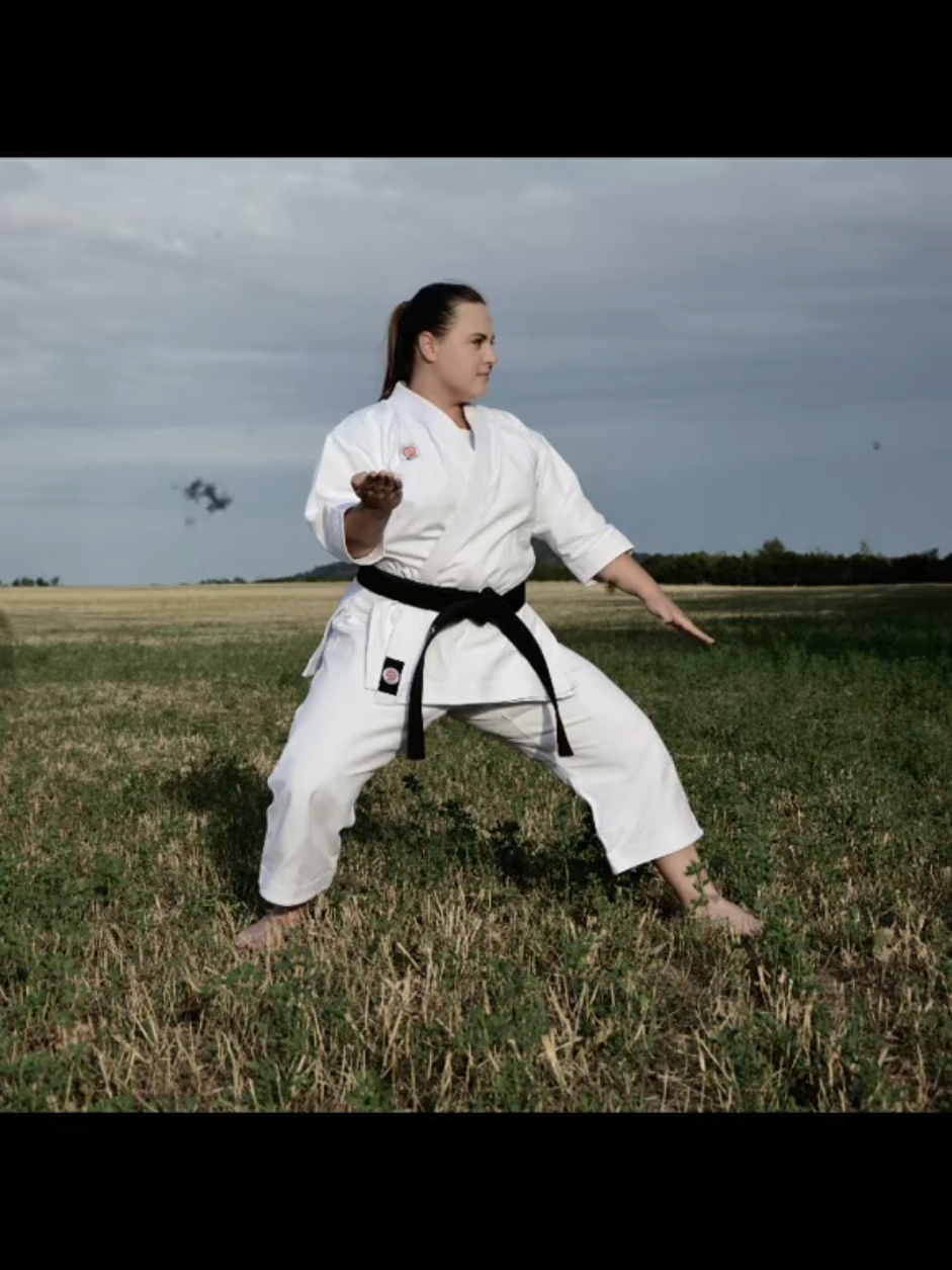@Strong Karate Girl