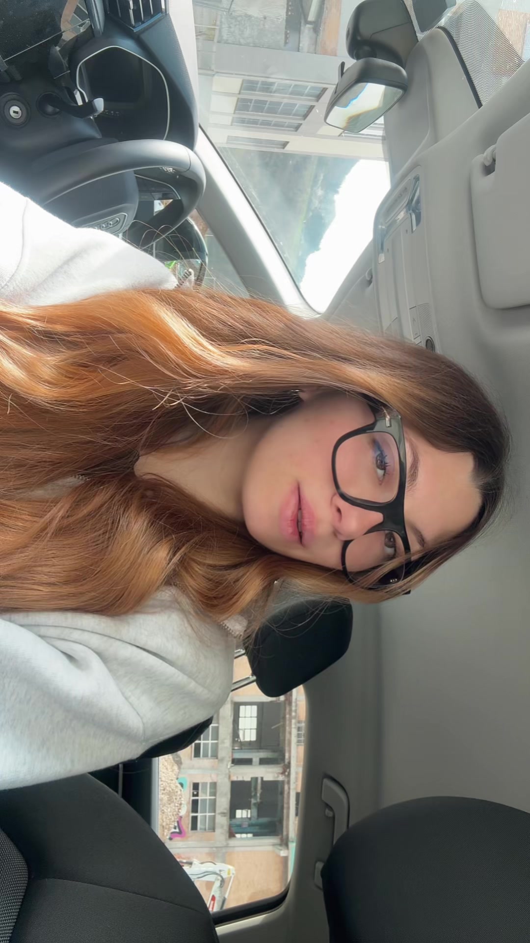 @Sofia._