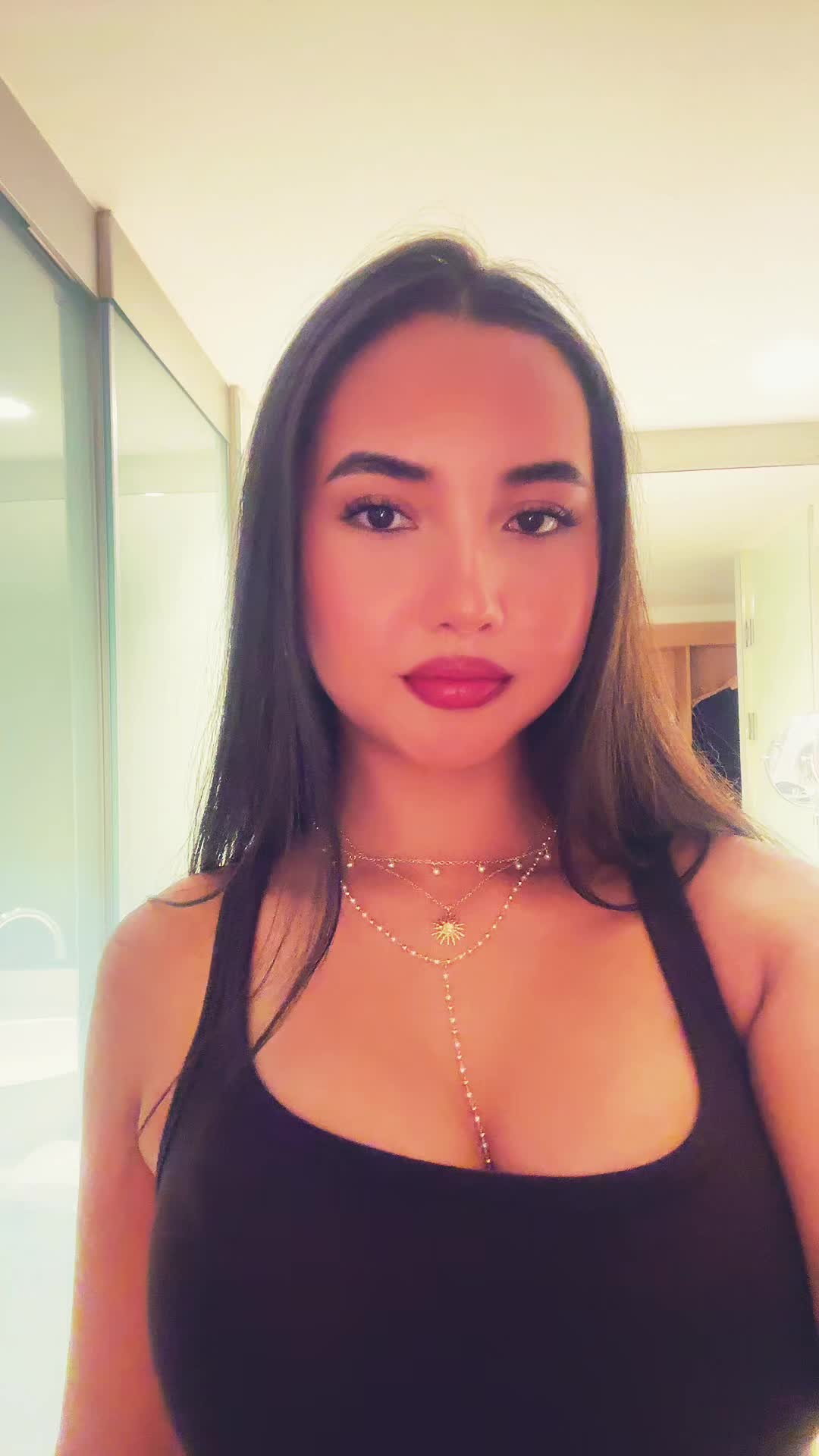 @alifitzzzz
