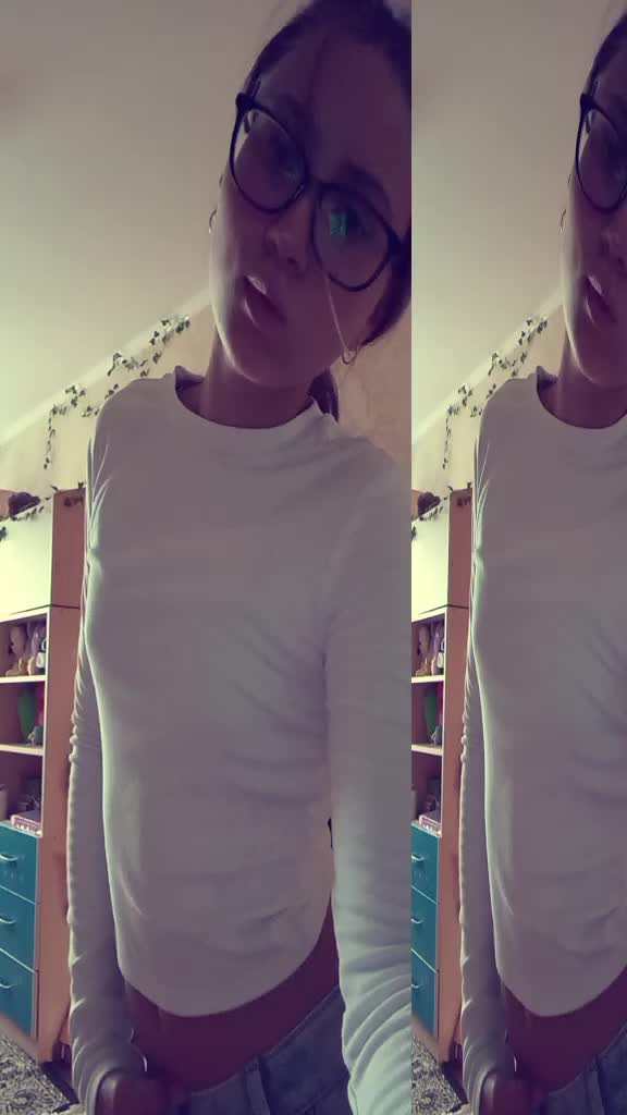@dinaa'ss🐒
