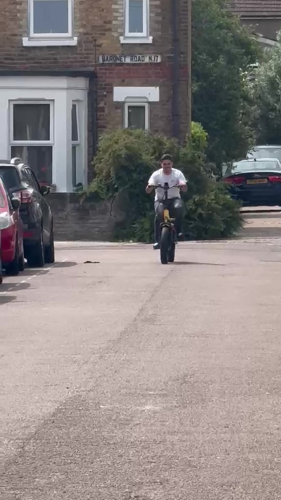 @serkızcay/LONDON