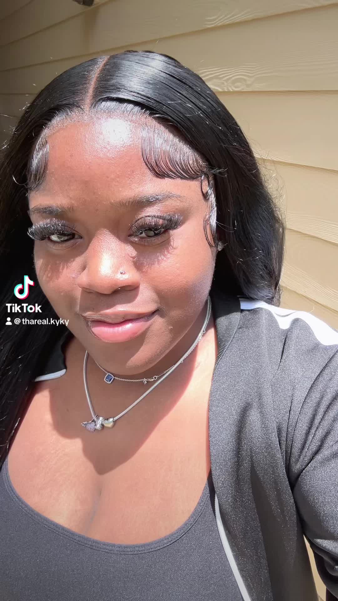 @zakiyagibbs