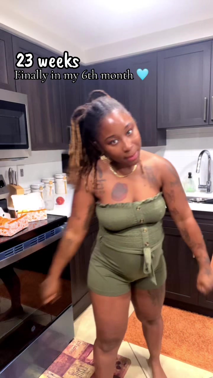 @Caliesha W
