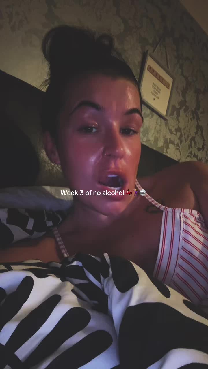 @Sophie-Jane X