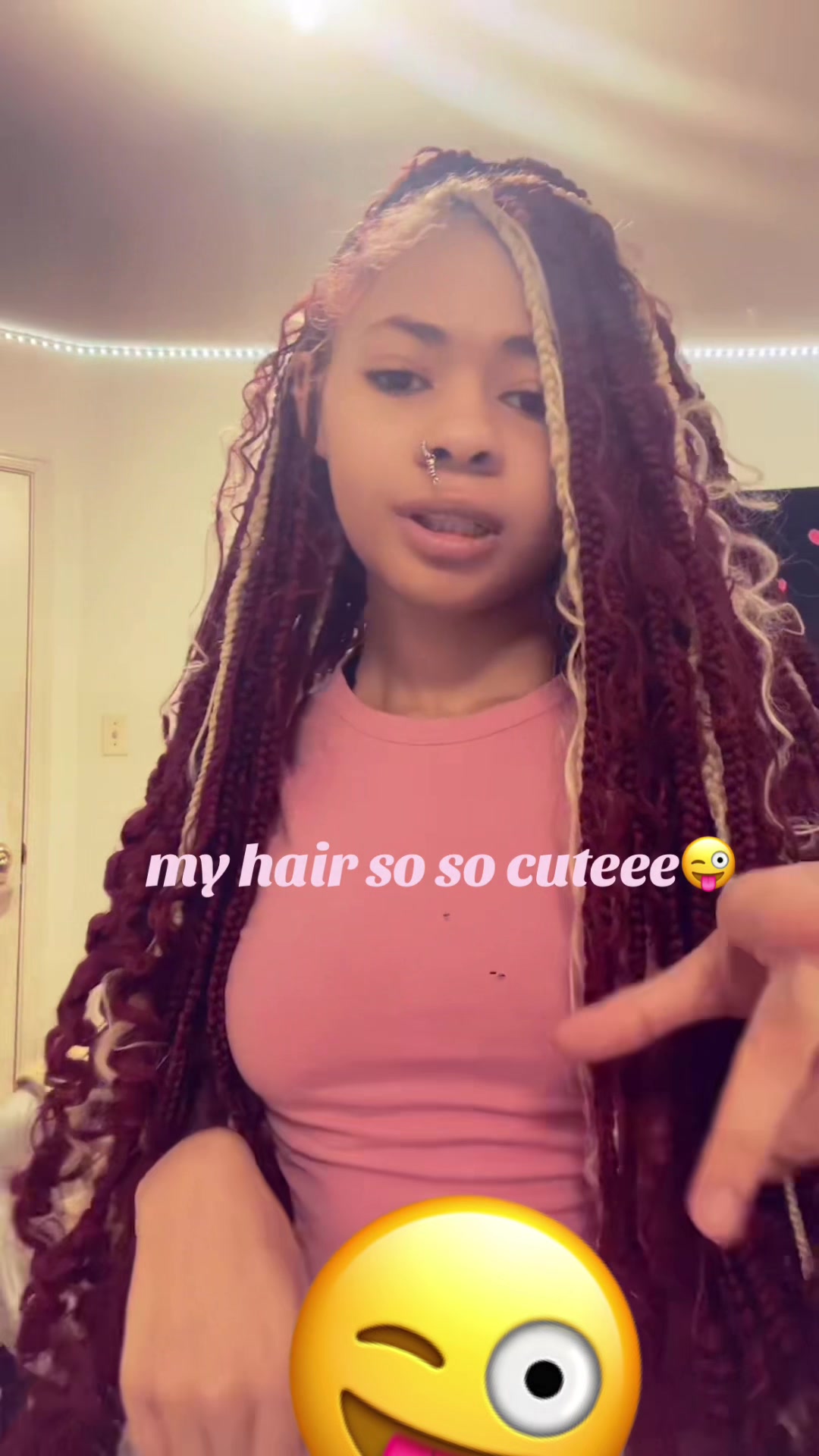 @yanababee🧟♀️.