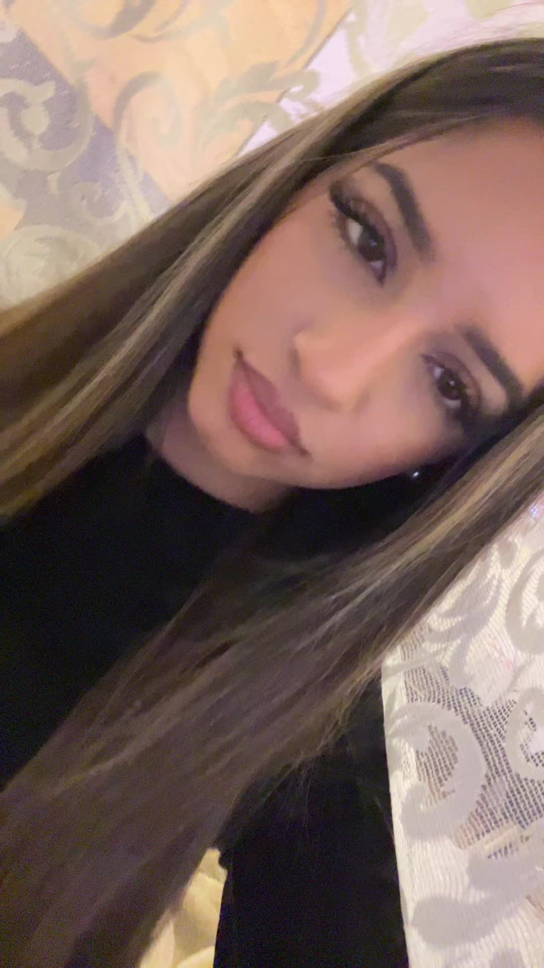 @𝟕