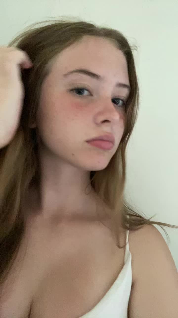 @isabella