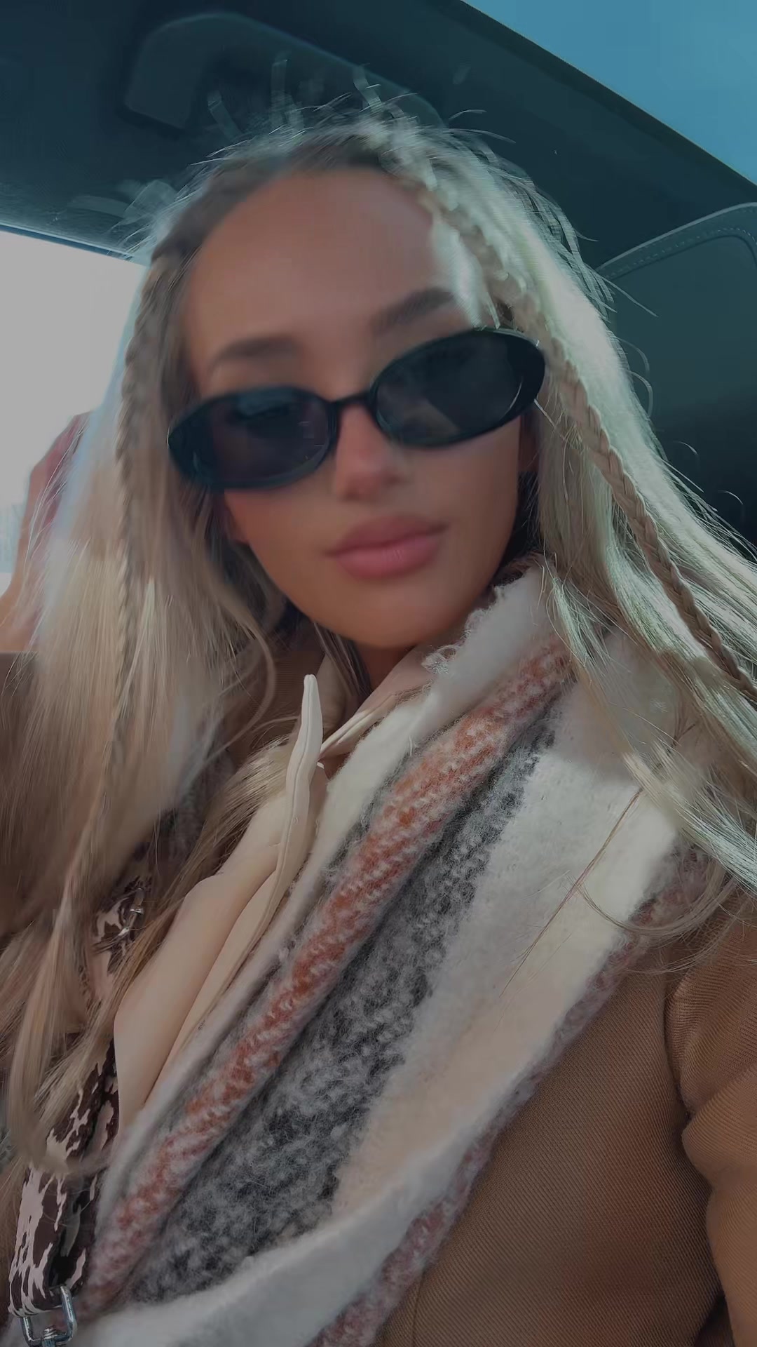 @RosieRiver