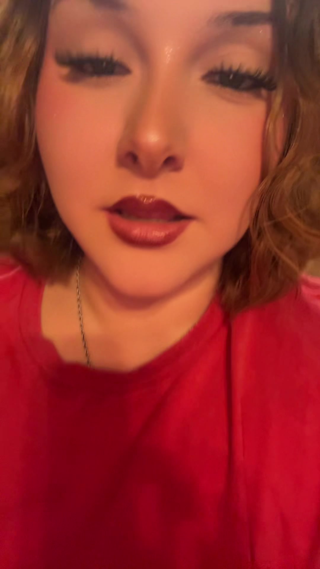 @girlypopmoth