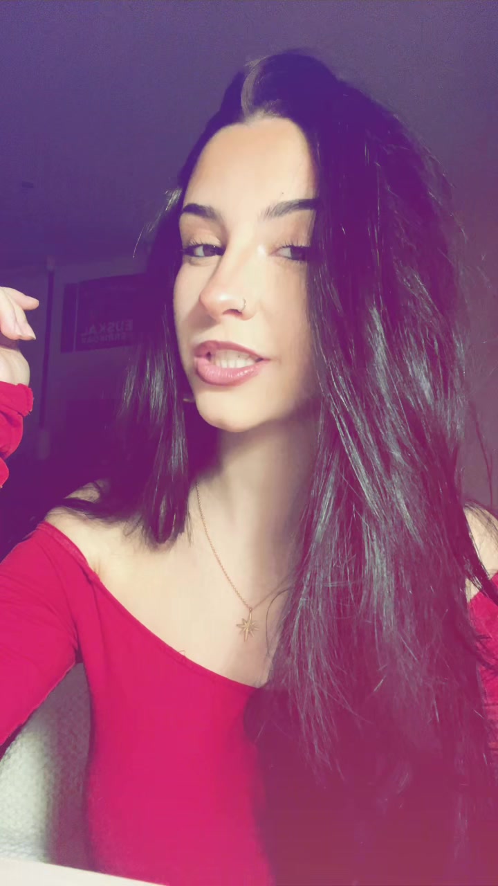 @uxuu🌙