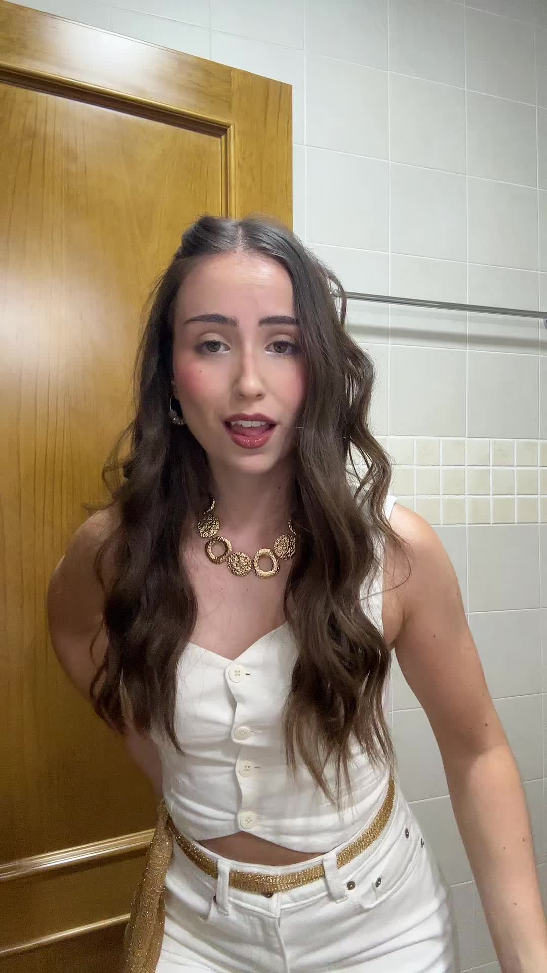 @maariaasimon