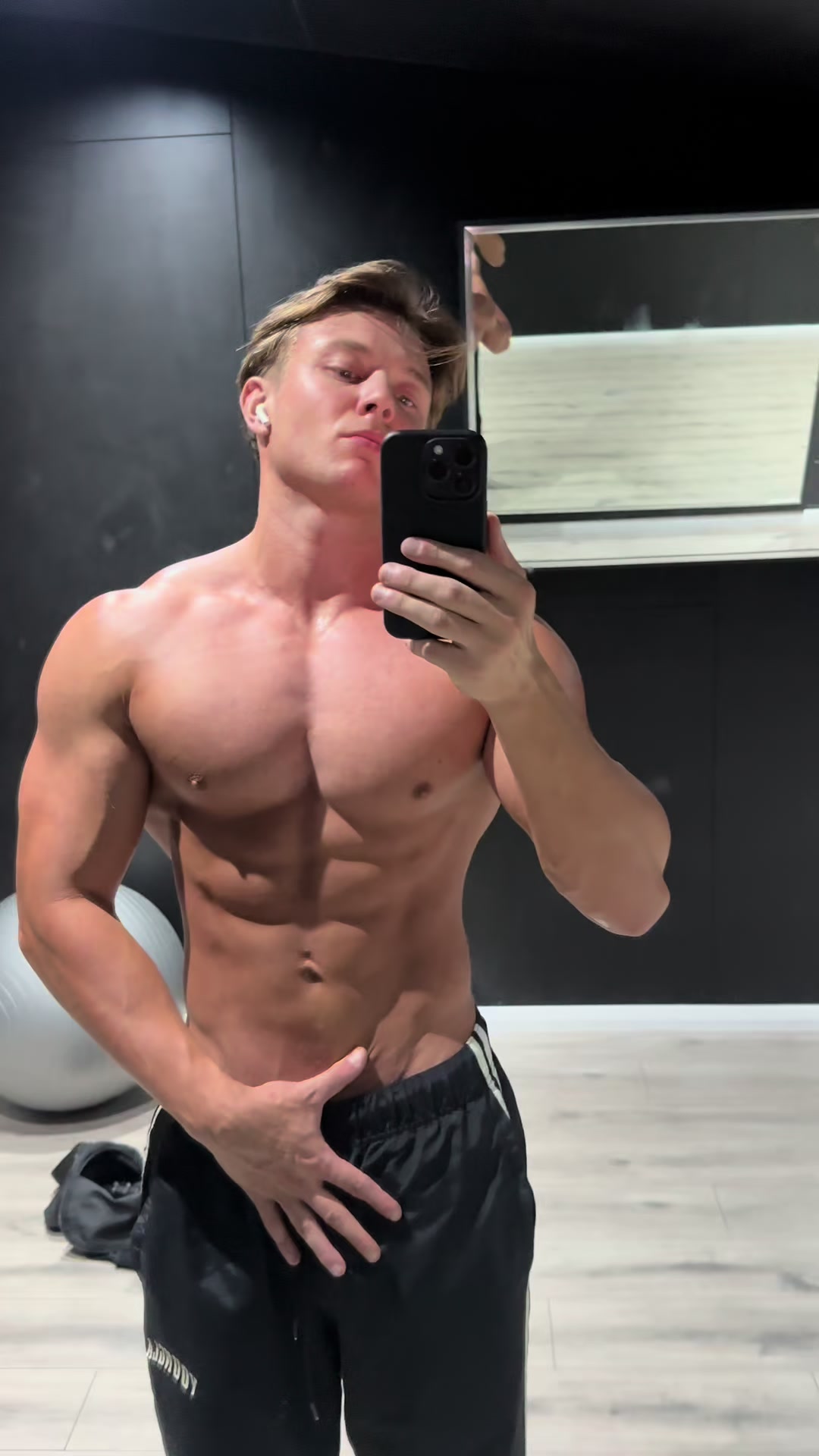 @allysgym