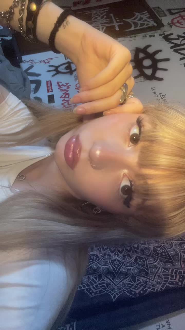 @des🕷️