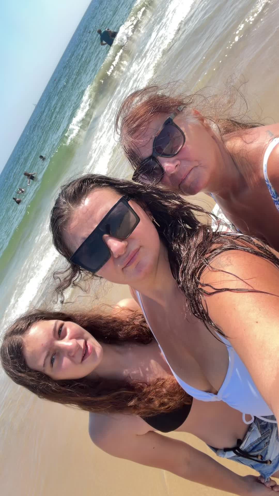 @Katieee