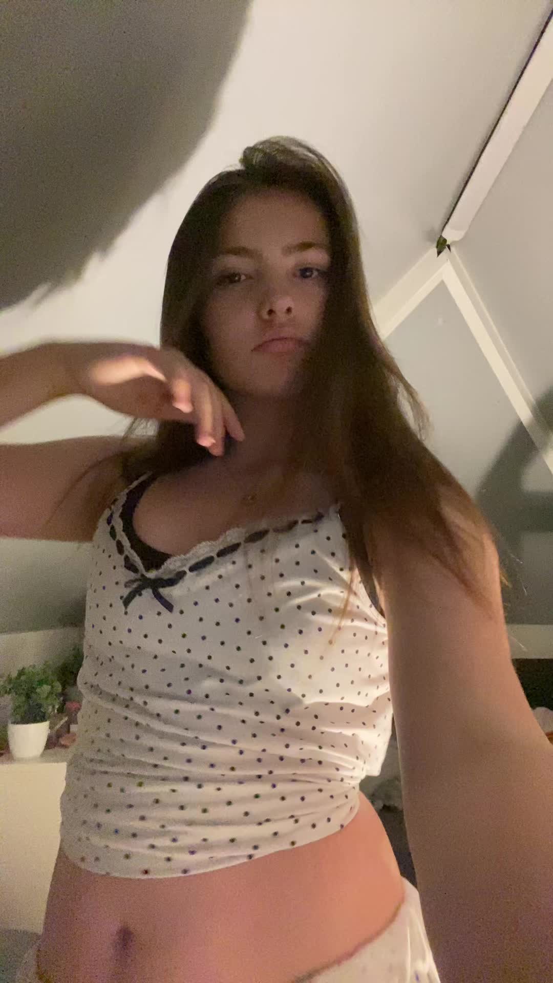 @🛸