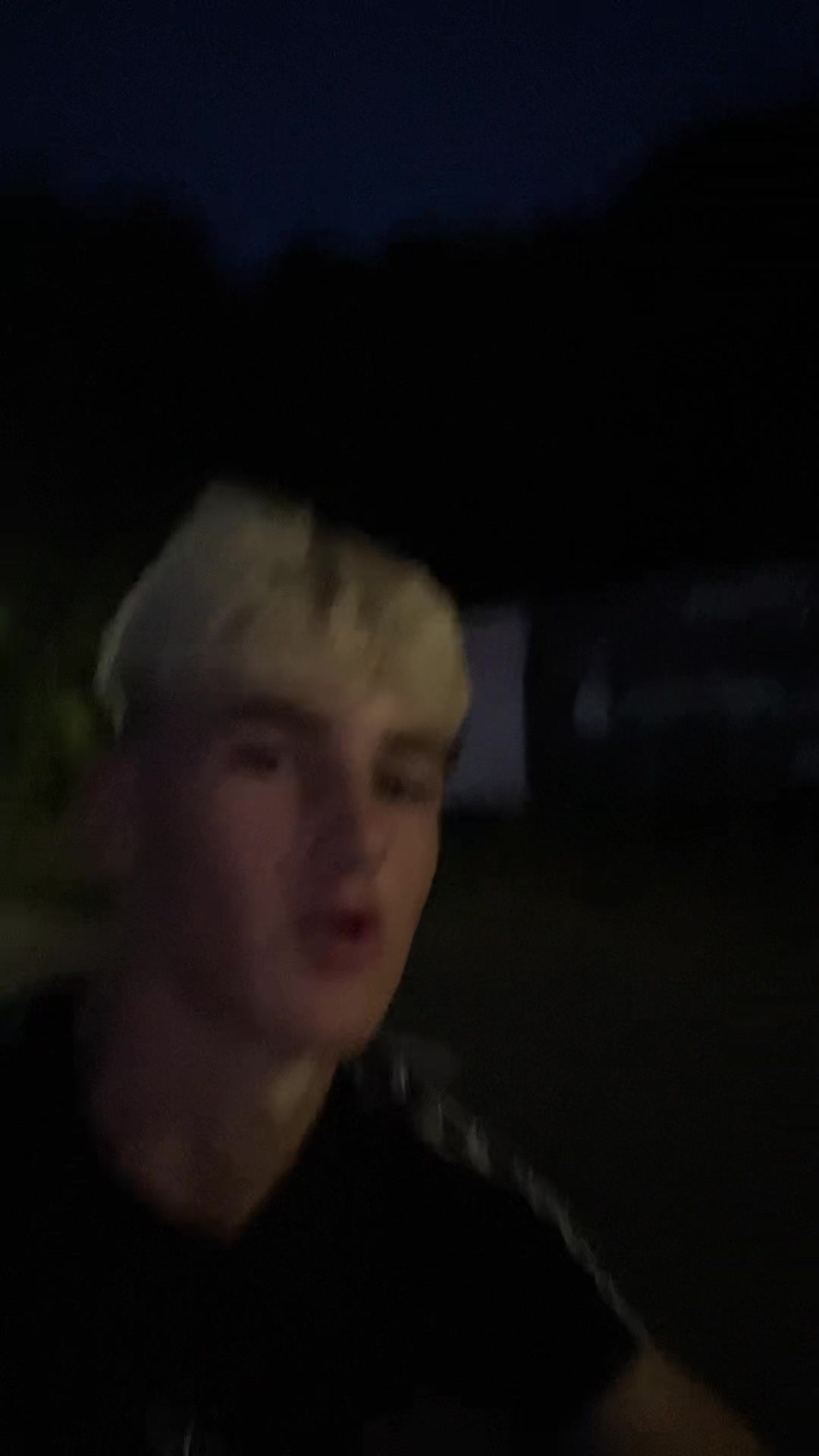 @F A L K O