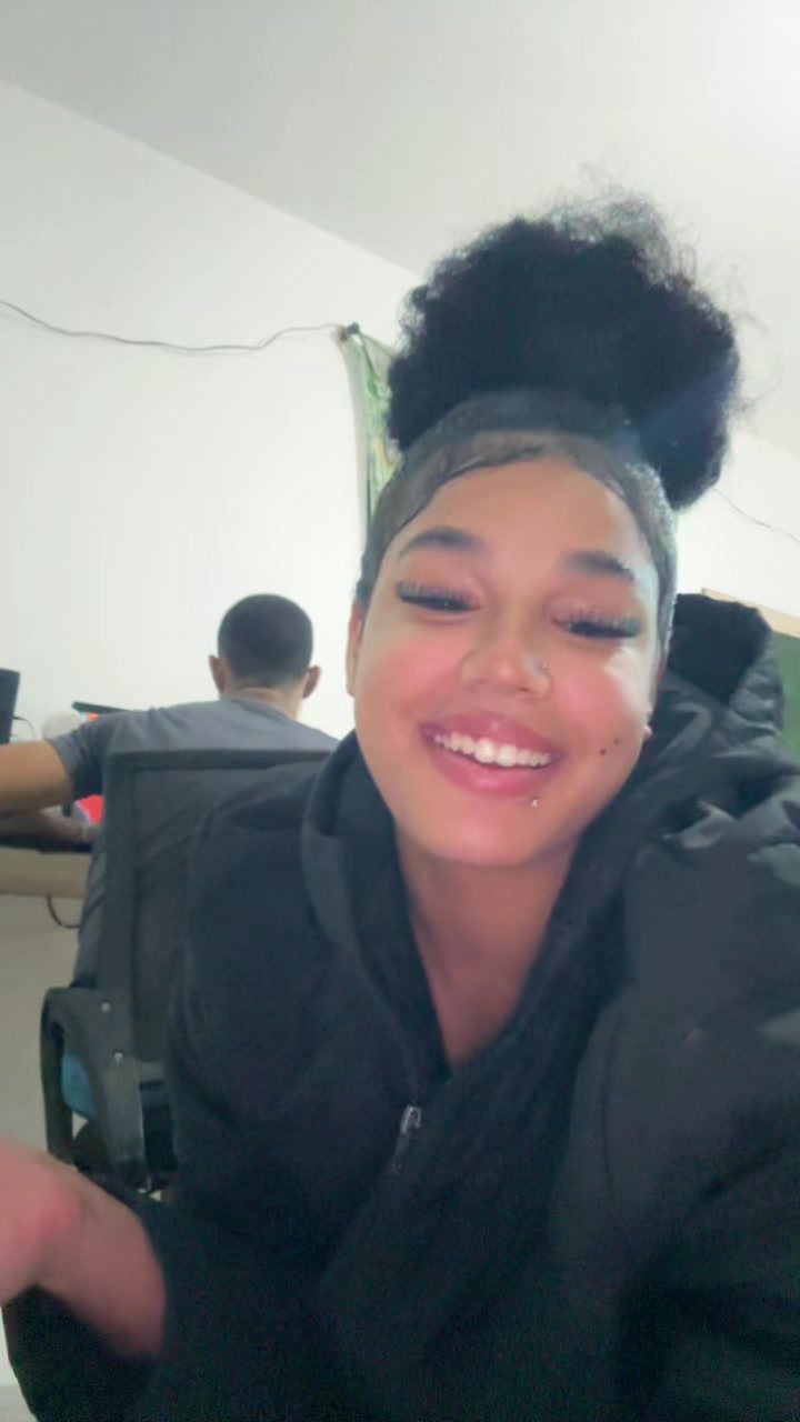 @lollamunizz